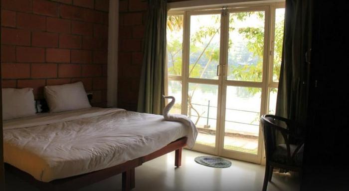 Riverine Resort